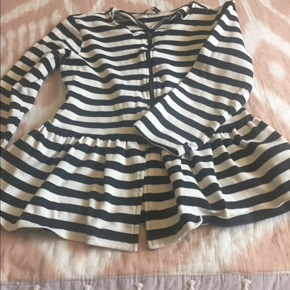 Peplum zip up-Zara